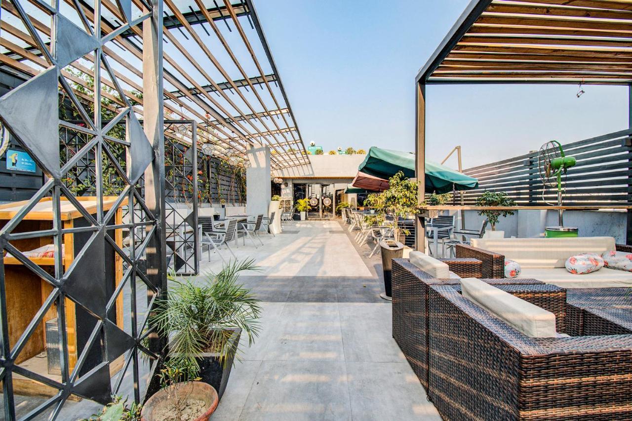 Fabhotel Prime V Hazratganj Lucknow Exterior photo