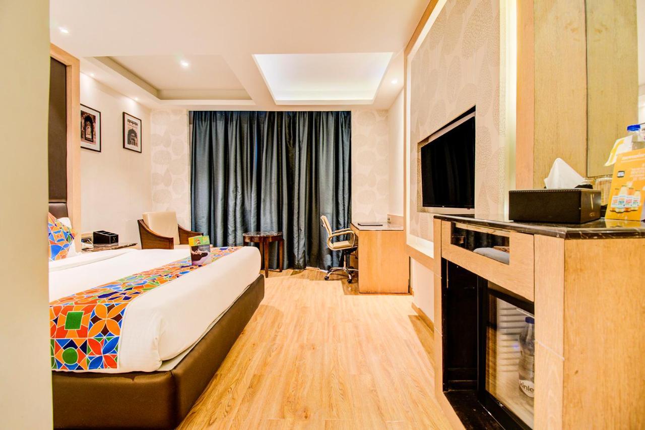 Fabhotel Prime V Hazratganj Lucknow Exterior photo