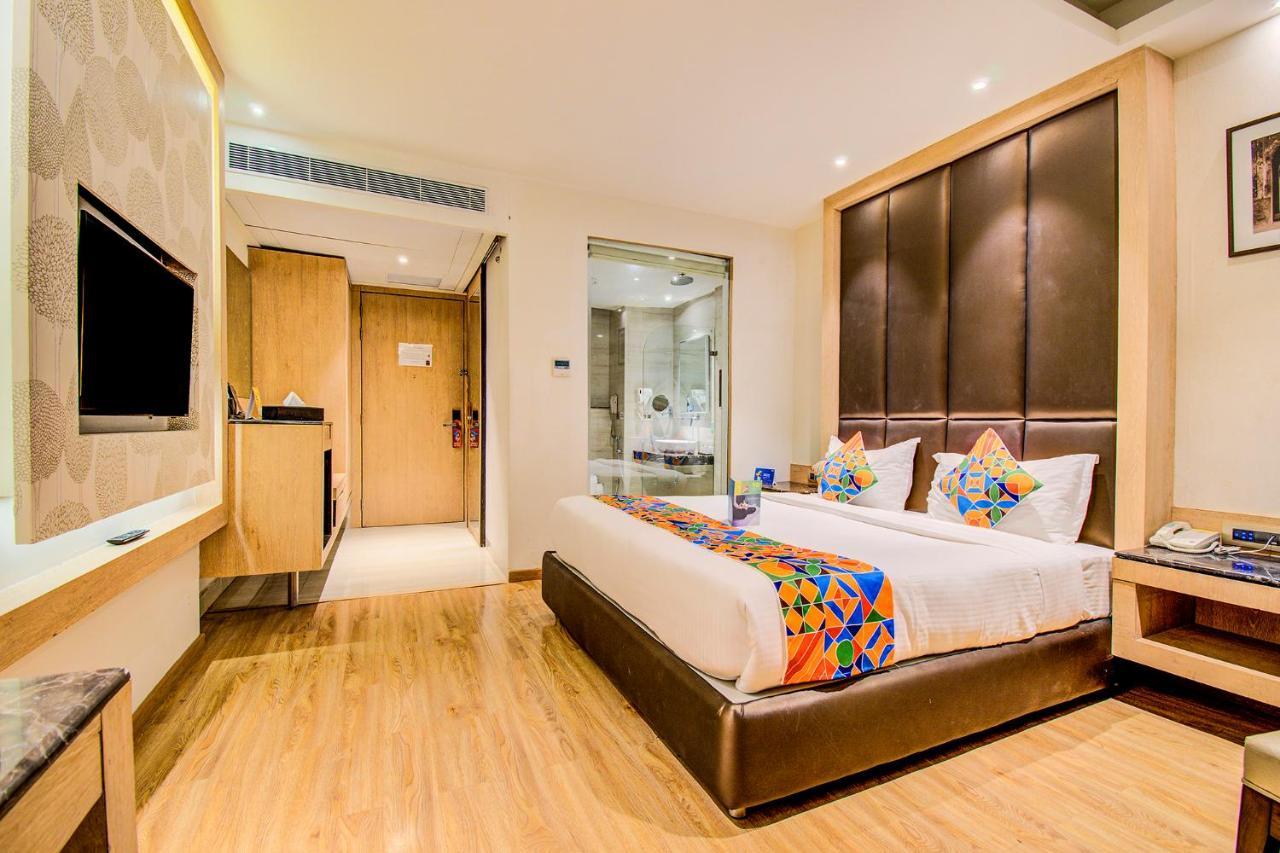 Fabhotel Prime V Hazratganj Lucknow Exterior photo