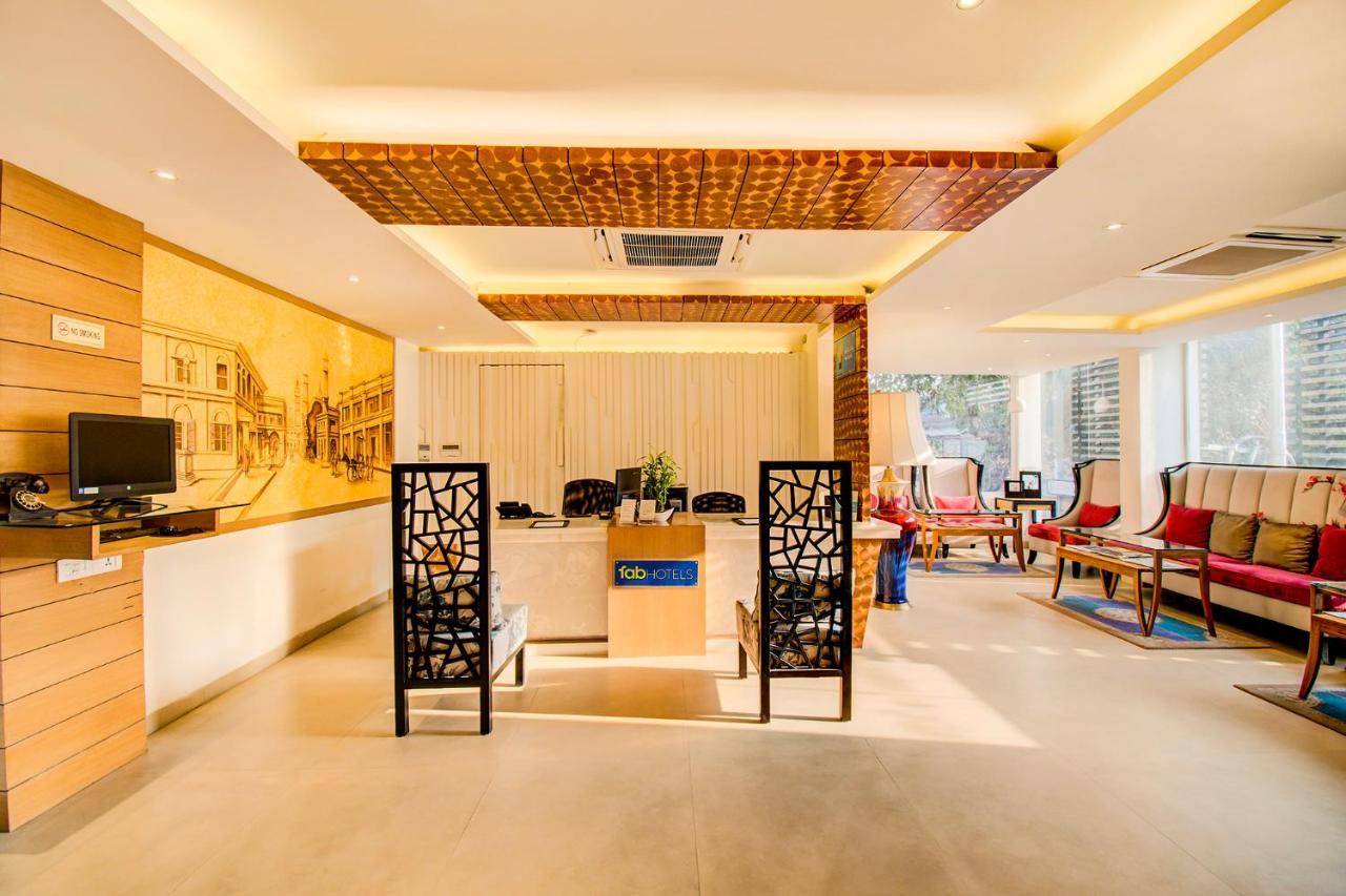 Fabhotel Prime V Hazratganj Lucknow Exterior photo
