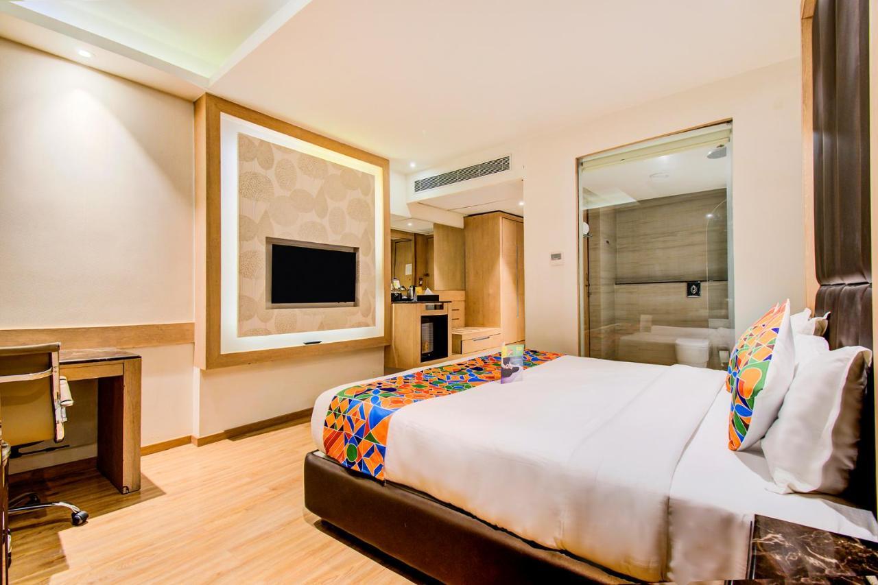 Fabhotel Prime V Hazratganj Lucknow Exterior photo